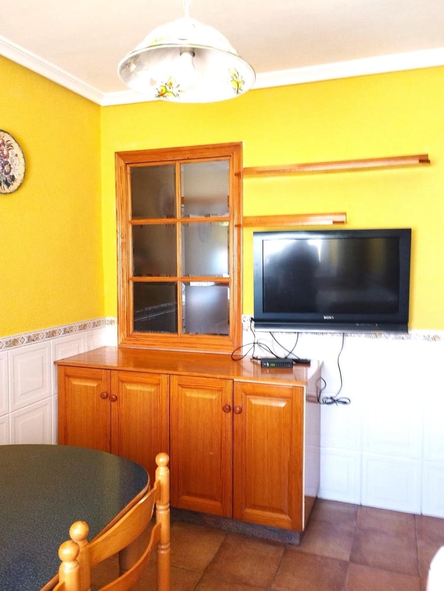 4 bedroom Flat for sale in Ibi - € 160,000 (Ref: 9677616)