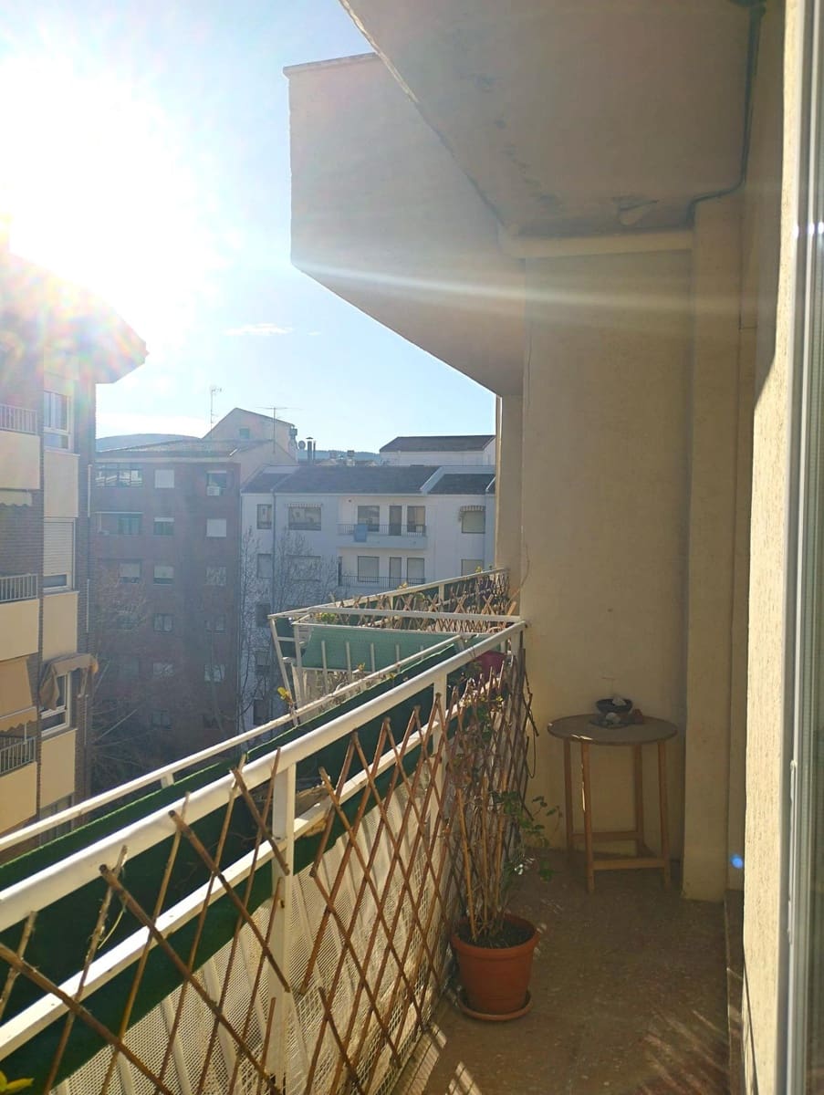 4 bedroom Flat for sale in Ibi - € 160,000 (Ref: 9677616)