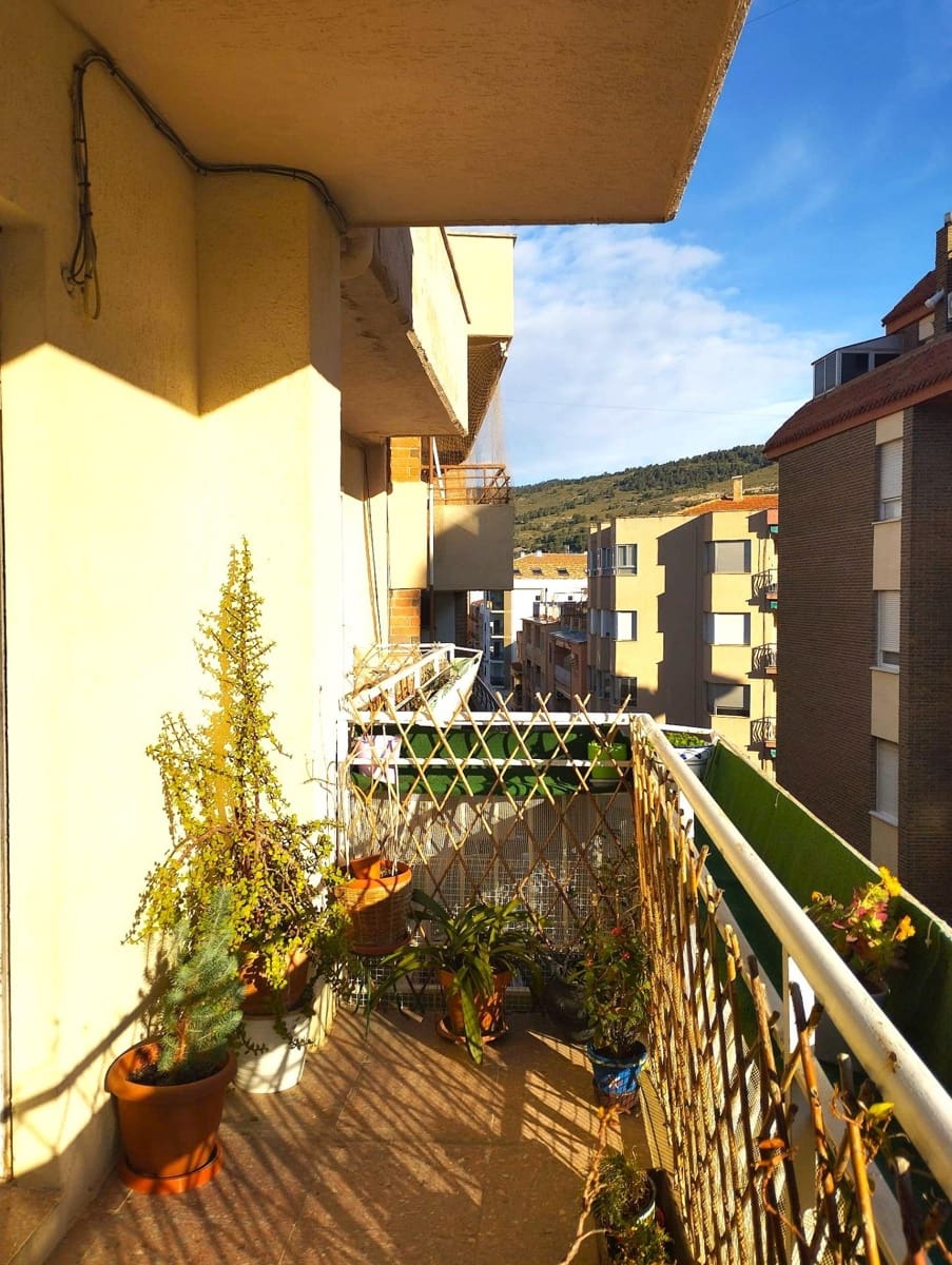 4 bedroom Flat for sale in Ibi - € 160,000 (Ref: 9677616)