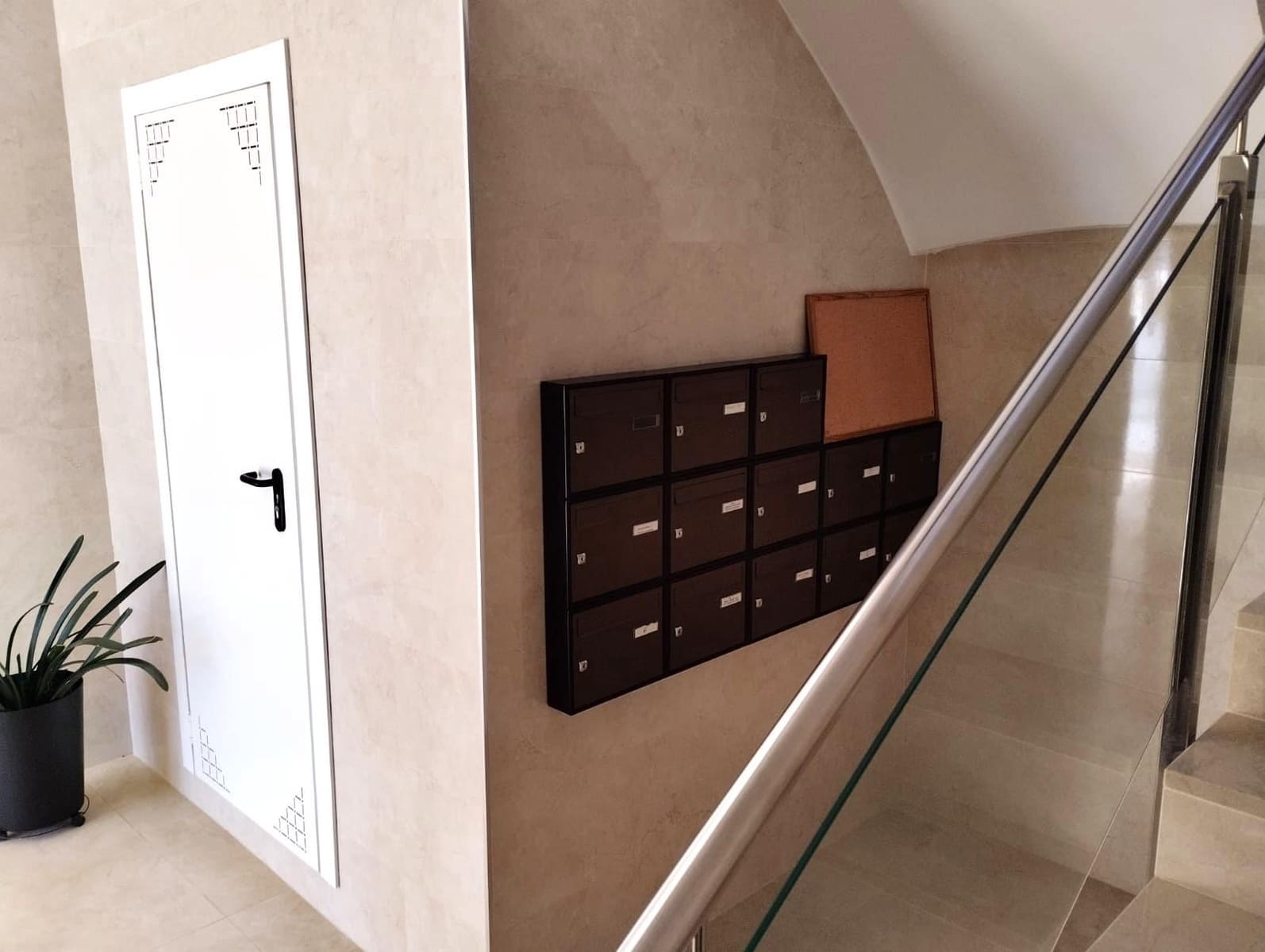 3 sovrum Lägenhet till salu i Valencia stad - 225 000 € (Ref: 9679983)