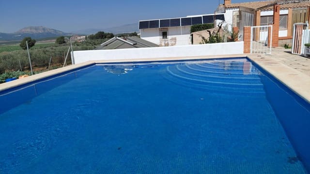 5 slaapkamer Finca/Landhuis te koop in Villena met zwembad - € 175.000 (Ref: 9690958)
