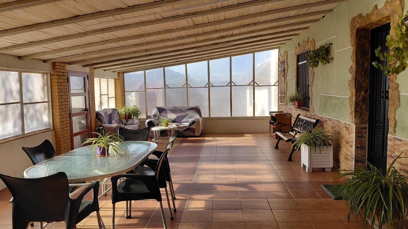5 Zimmer Finca/Landgut zu verkaufen in Villena mit Pool - 175.000 € (Ref: 9690958)