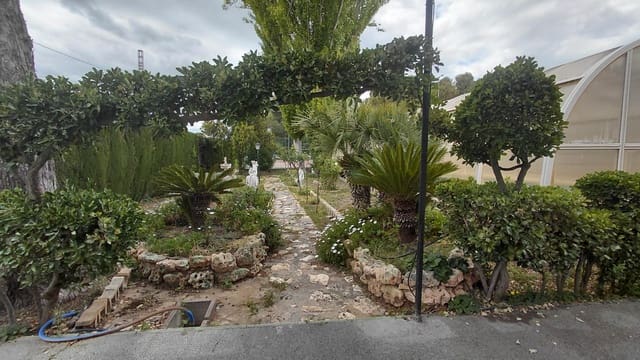 6 chambre Villa/Maison à vendre à Villena - 315 000 € (Ref: 9862026)