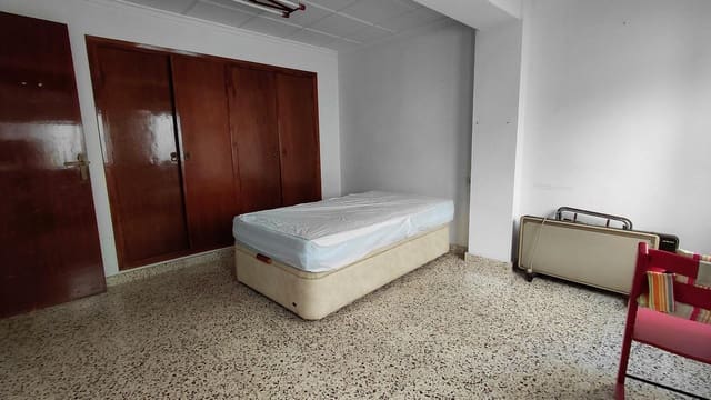 3 chambre Appartement à vendre à Villena - 95 000 € (Ref: 9879005)