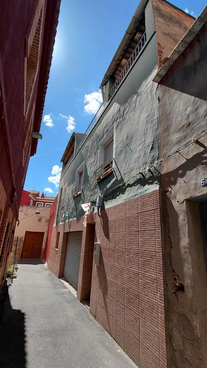 3 bedroom Townhouse for sale in Villena - € 44,500 (Ref: 9920592)