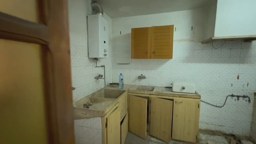 3 bedroom Townhouse for sale in Villena - € 44,500 (Ref: 9920592)
