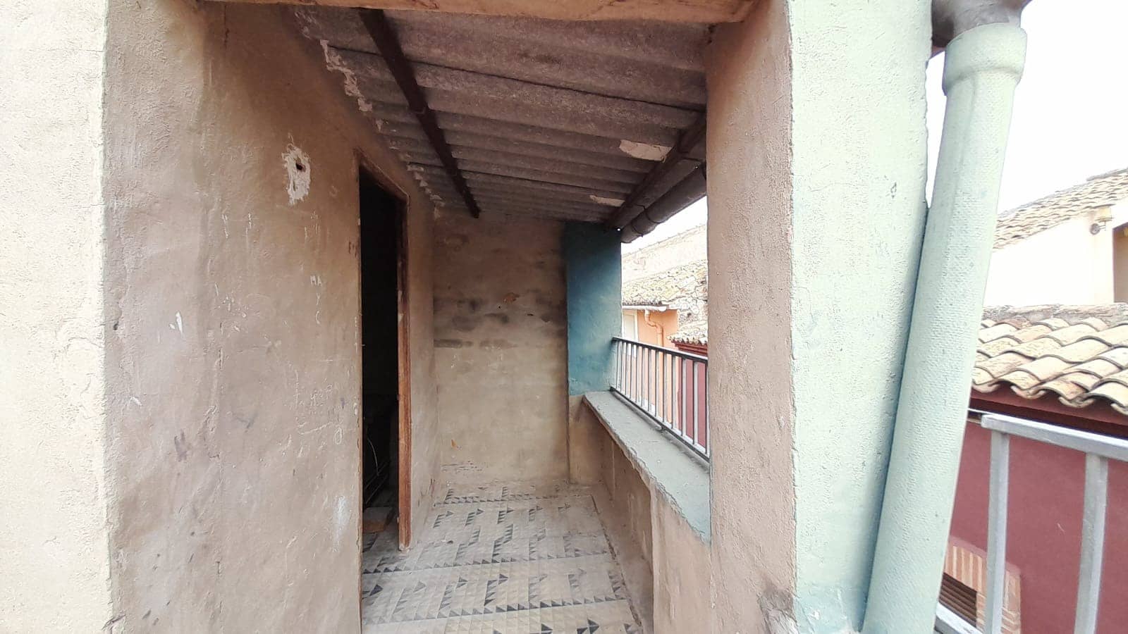 3 bedroom Townhouse for sale in Villena - € 44,500 (Ref: 9920592)