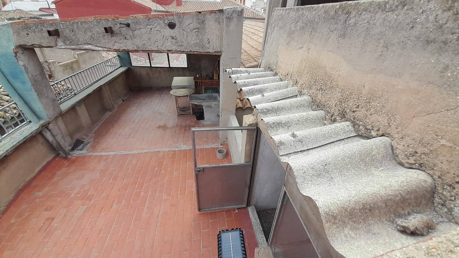 3 bedroom Townhouse for sale in Villena - € 44,500 (Ref: 9920592)