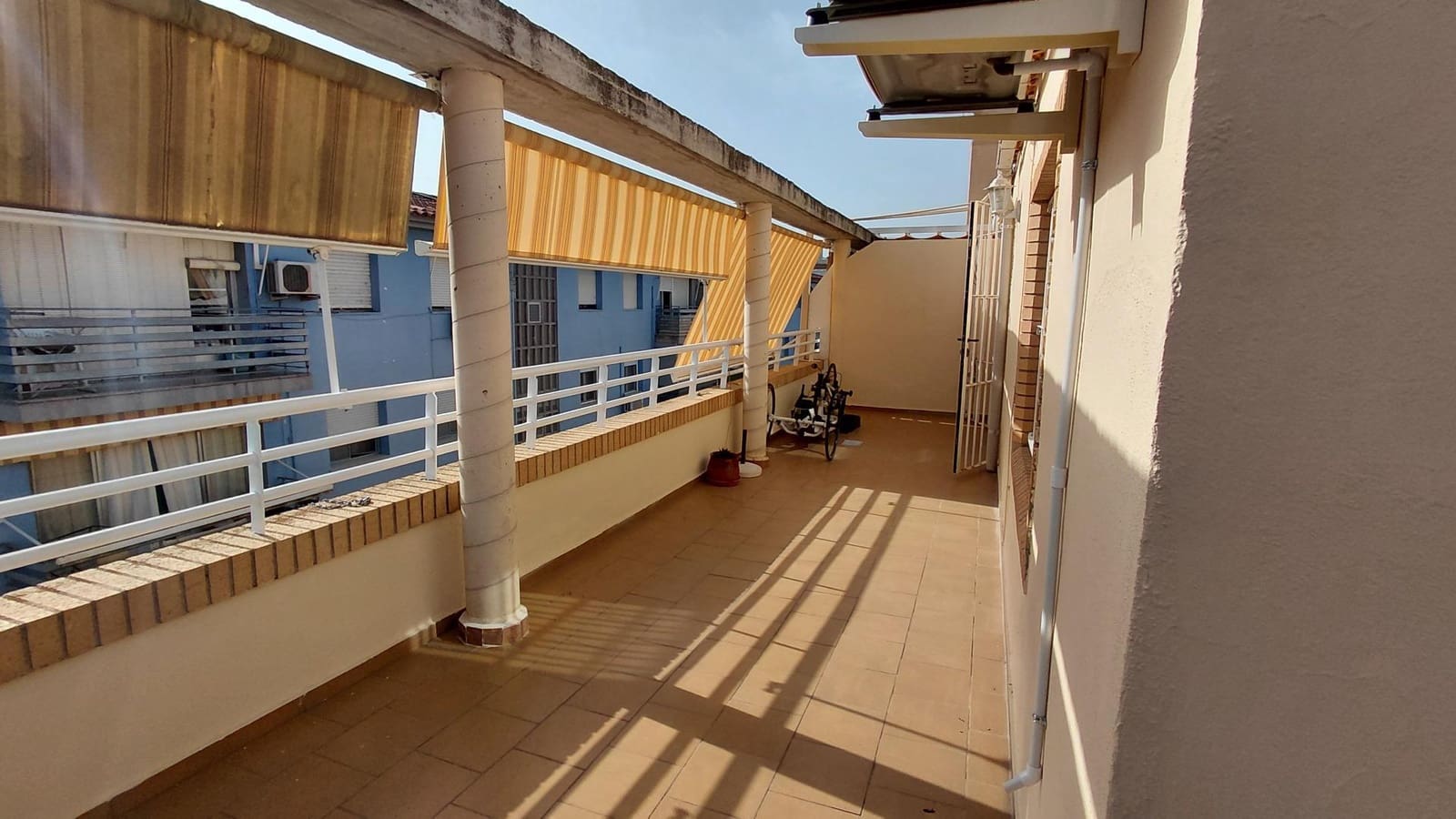 3 soverom Penthouse til salgs i Villena - € 173 000 (Ref: 9949962)