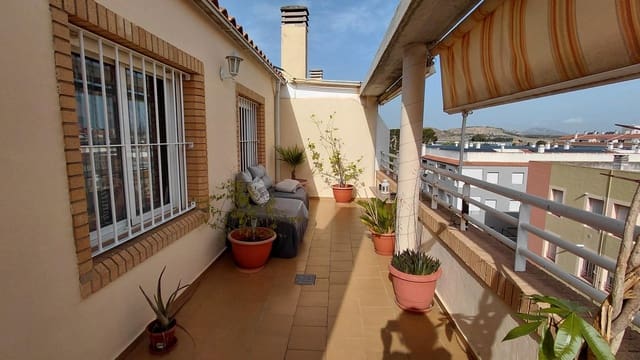 3 soverom Penthouse til salgs i Villena - € 173 000 (Ref: 9949962)