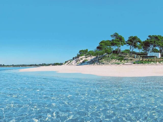 Piso de 3 habitaciones en Colonia de Sant Jordi, Ses Salines en venta con piscina garaje - 970.000 € (Ref: 8656131)