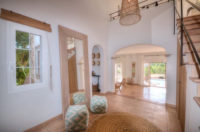 2 soverom Villa til salgs i Cala Figuera, Santanyí med svømmebasseng - € 1 590 000 (Ref: 8721823)