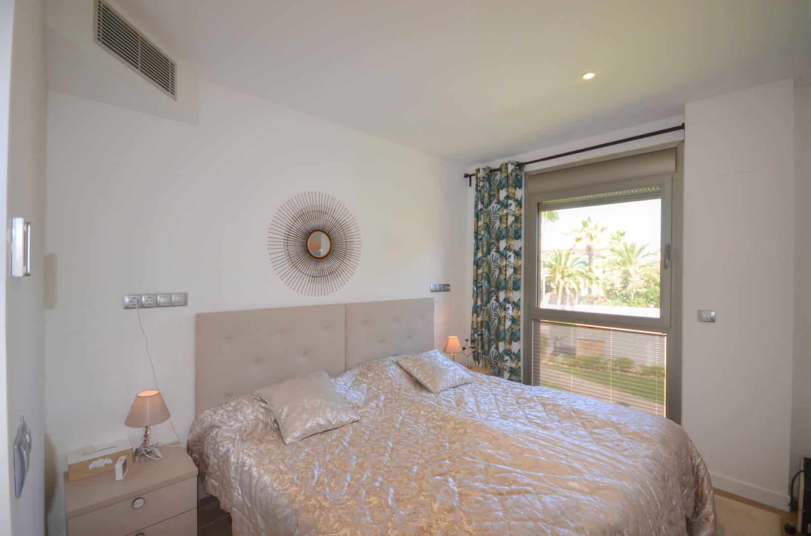 2 soverom Leilighet til salgs i Cala Figuera med svømmebasseng garasje - € 930 000 (Ref: 9106300)