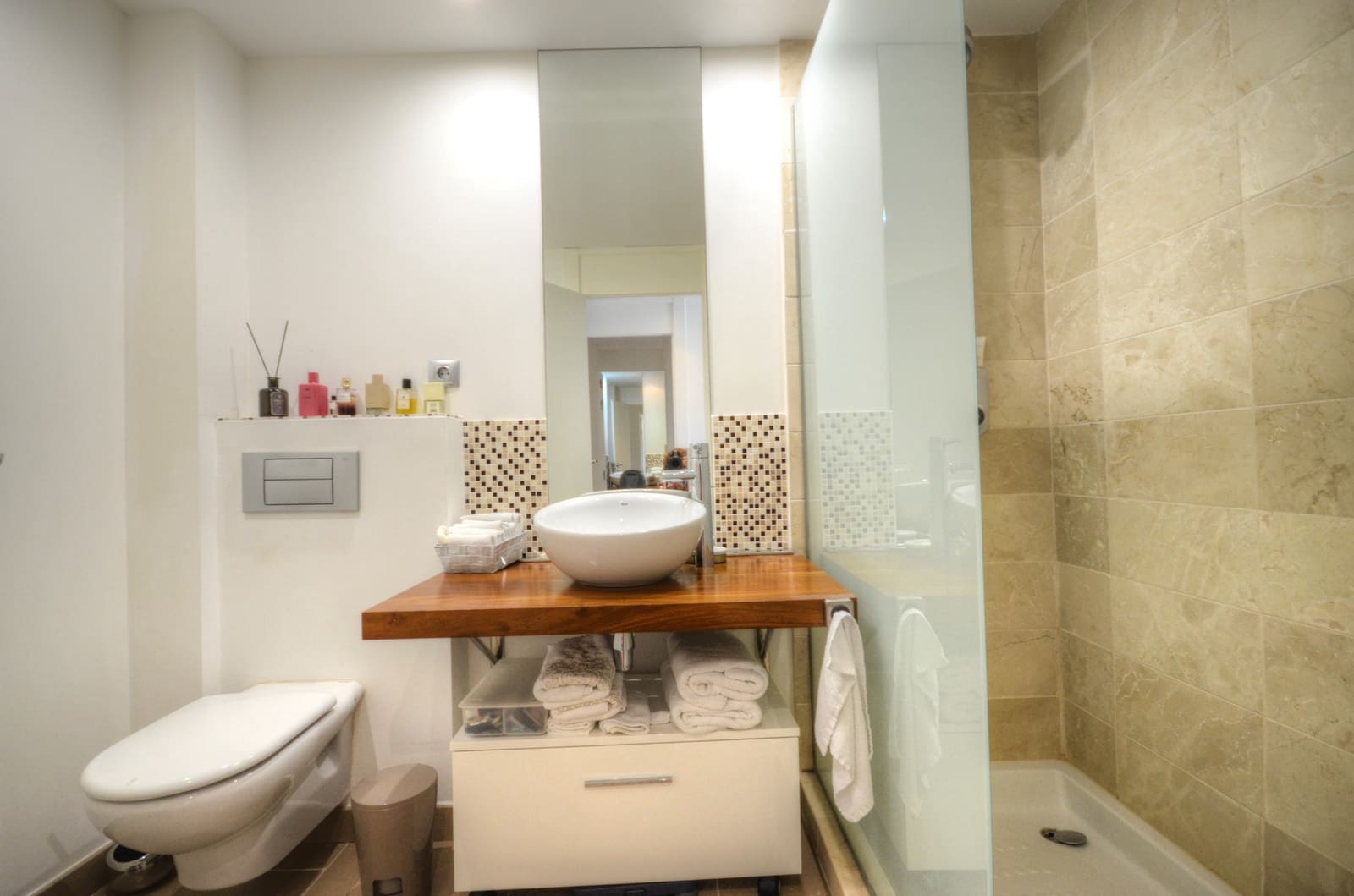 2 soverom Leilighet til salgs i Cala Figuera med svømmebasseng garasje - € 930 000 (Ref: 9106300)