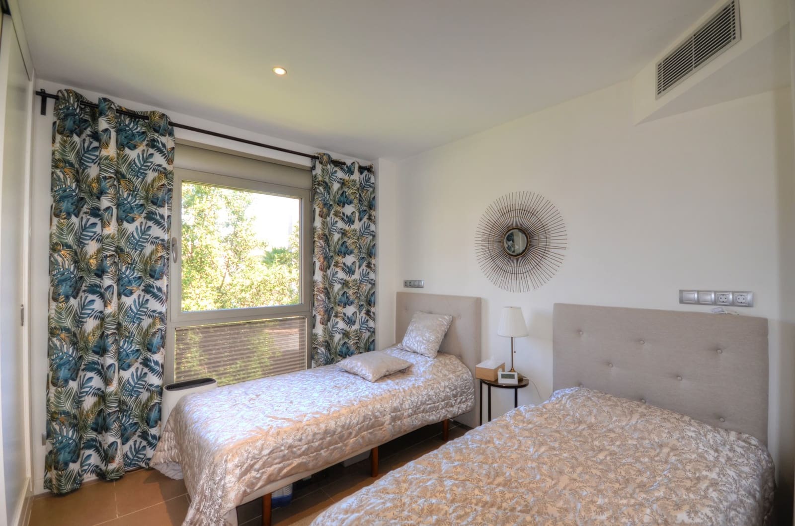 2 soverom Leilighet til salgs i Cala Figuera med svømmebasseng garasje - € 930 000 (Ref: 9106300)