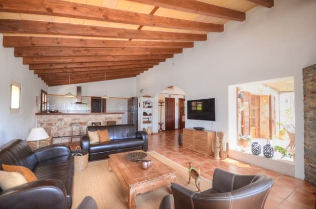 4 Zimmer Finca/Landgut zu verkaufen in Es Llombards, Santanyí mit Pool - 1.950.000 € (Ref: 9106301)