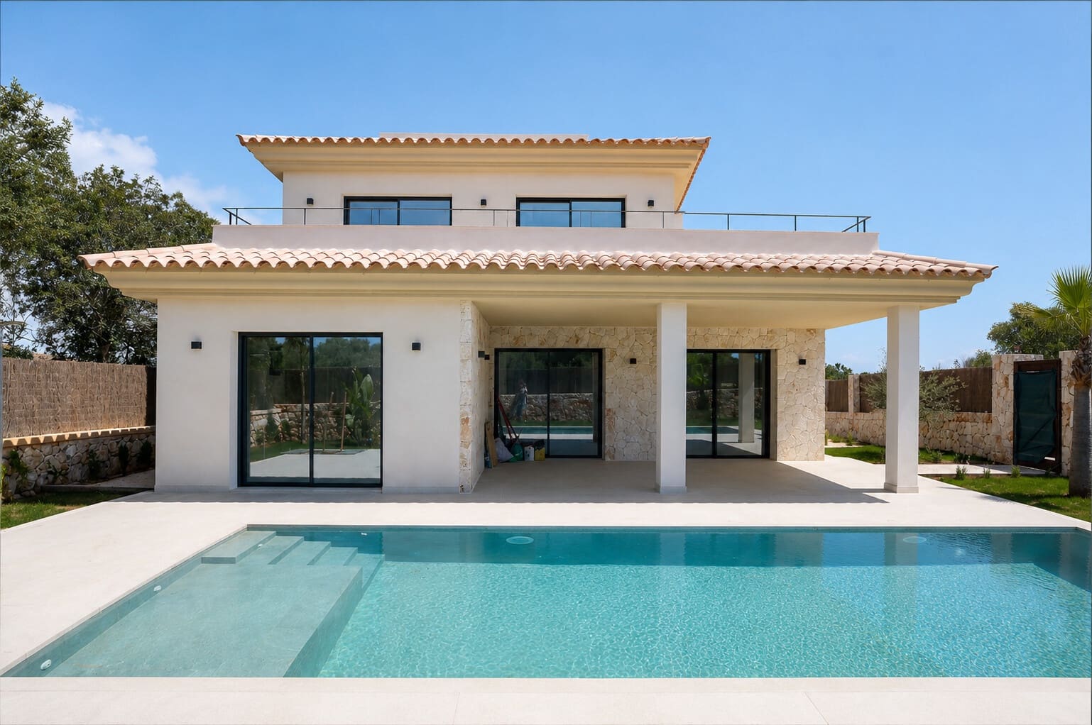 4 bedroom Villa for sale in Cala Llombards with pool garage - € 1,590,000 (Ref: 9321477)