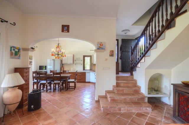 3 bedroom Villa for sale in Cala Figuera, Santanyí with pool garage - € 890,000 (Ref: 9547384)