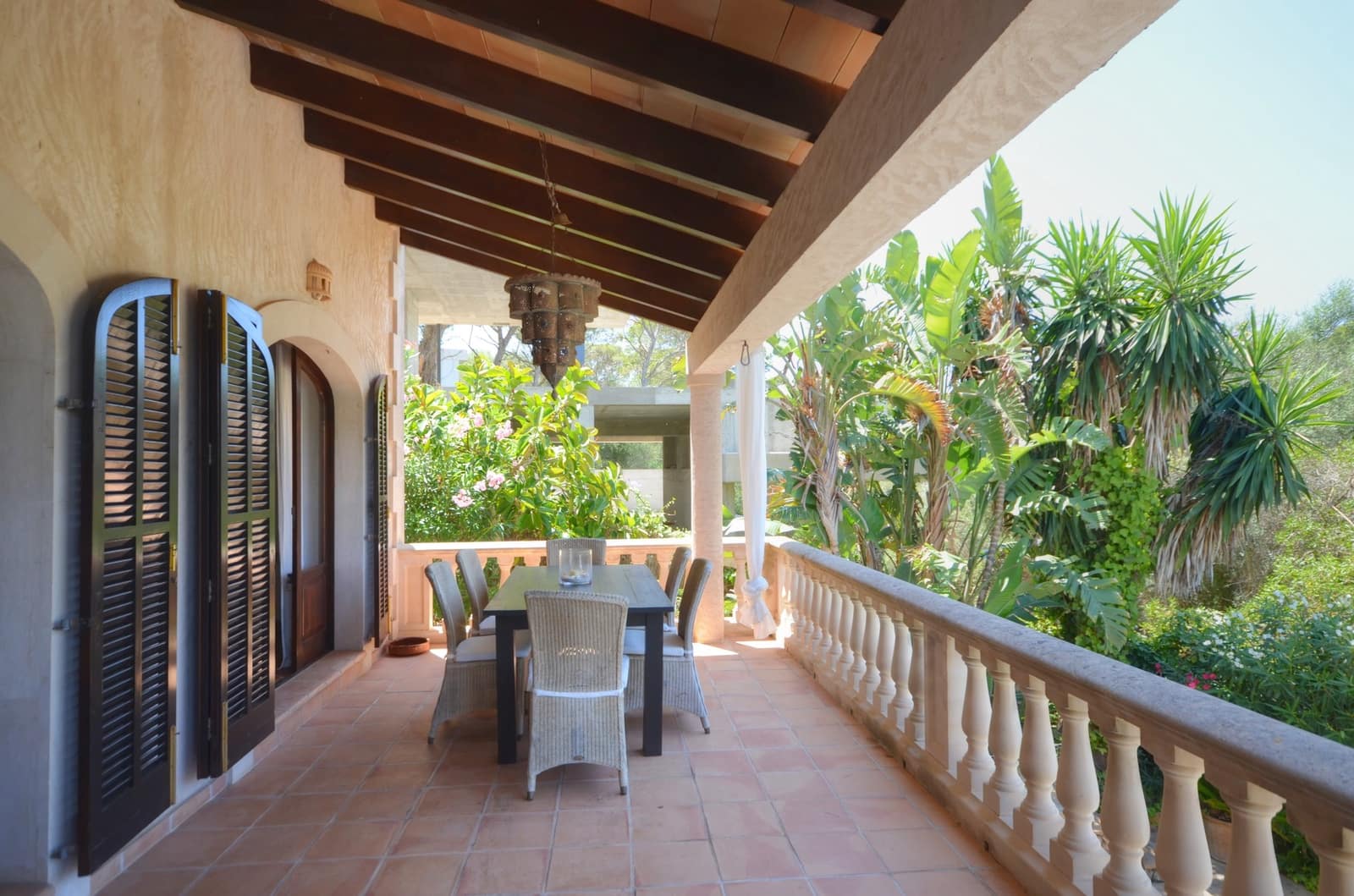 3 bedroom Villa for sale in Cala Figuera with pool garage - € 890,000 (Ref: 9547384)