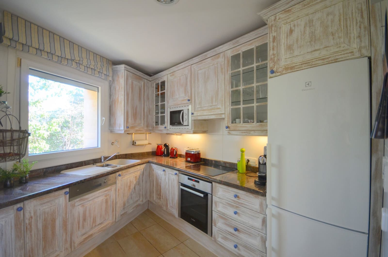 2 bedroom Flat for sale in Cala Figuera with pool - € 450,000 (Ref: 9777307)