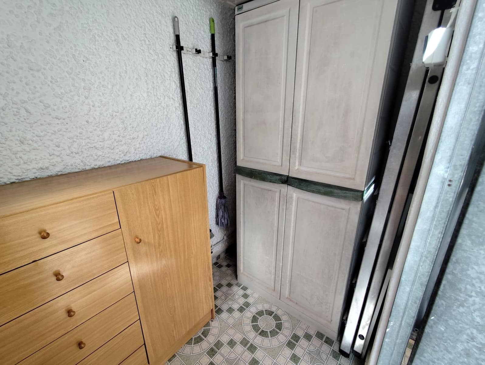 3 quarto Moradia em Banda para venda em Torrevieja com garagem - 129 000 € (Ref: 10032070)