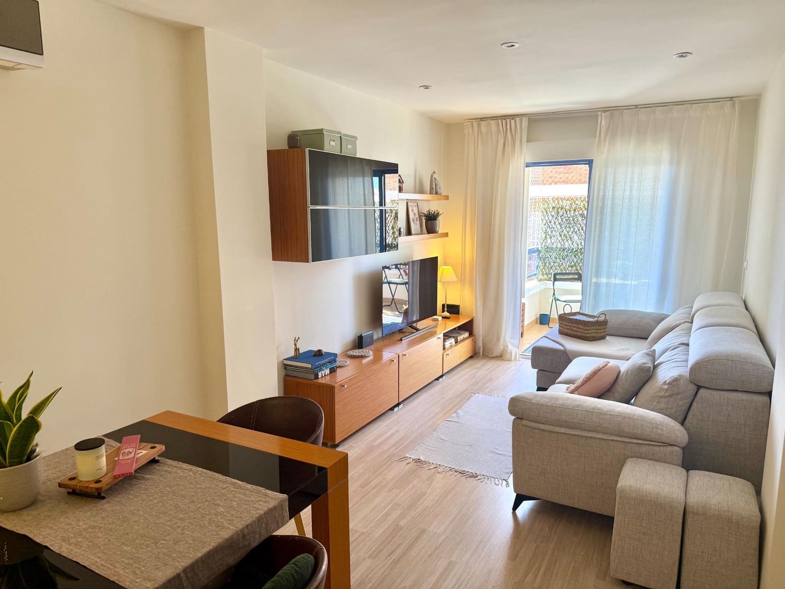 2 quarto Apartamento para venda em Torrevieja com garagem - 189 000 € (Ref: 10177172)