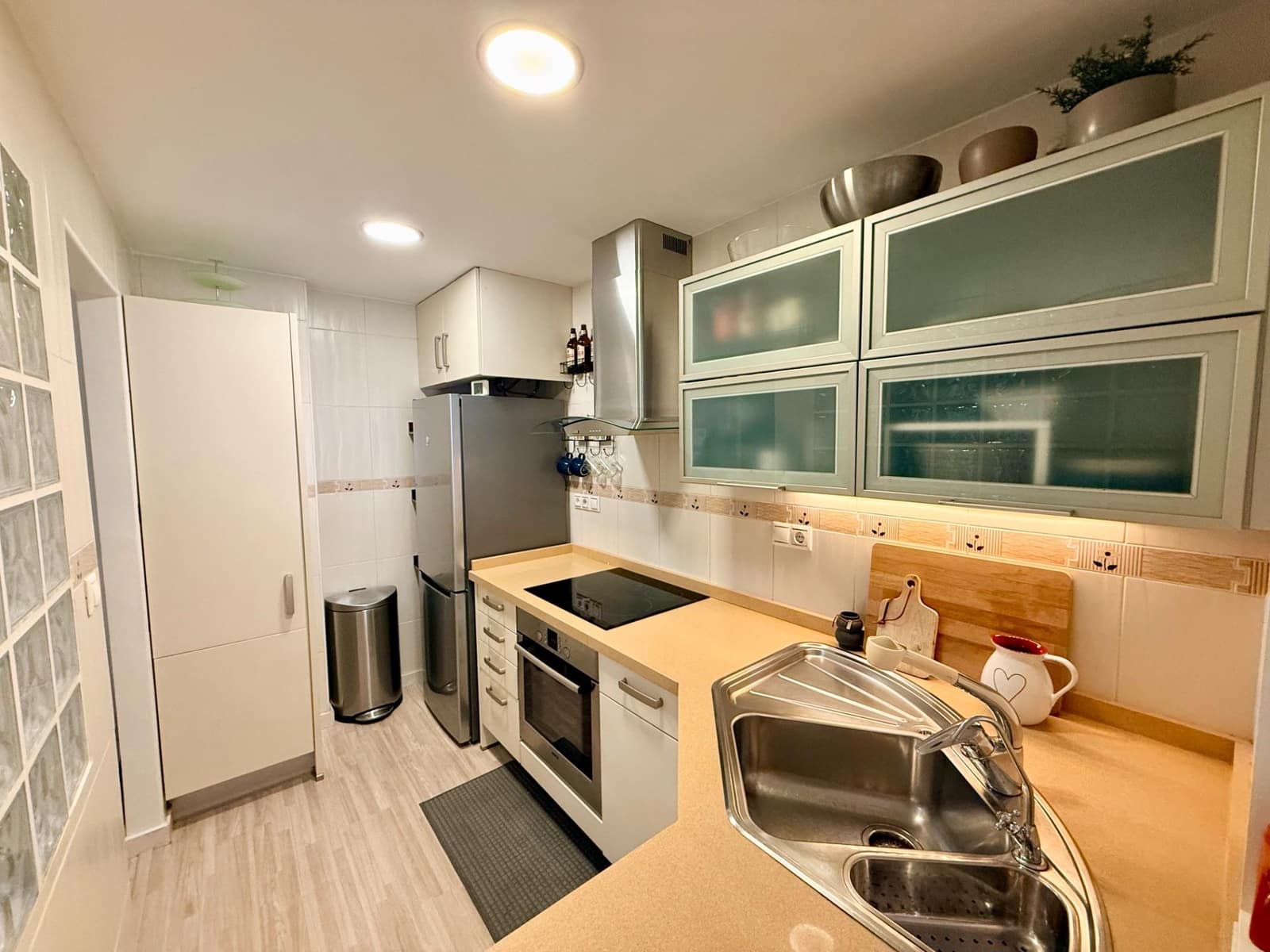 2 quarto Apartamento para venda em Torrevieja com garagem - 189 000 € (Ref: 10177172)
