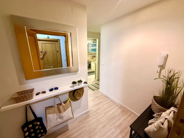 2 soverom Leilighet til salgs i Centro - Muelle Pesquero, Torrevieja med garasje - € 189 000 (Ref: 10177172)