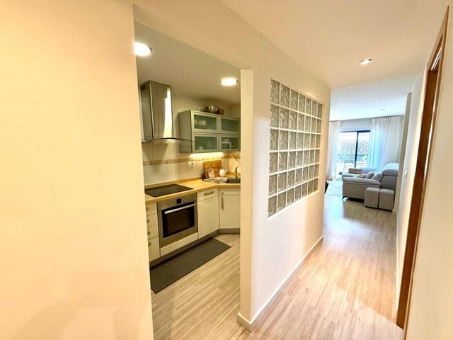 2 soverom Leilighet til salgs i Centro - Muelle Pesquero, Torrevieja med garasje - € 189 000 (Ref: 10177172)