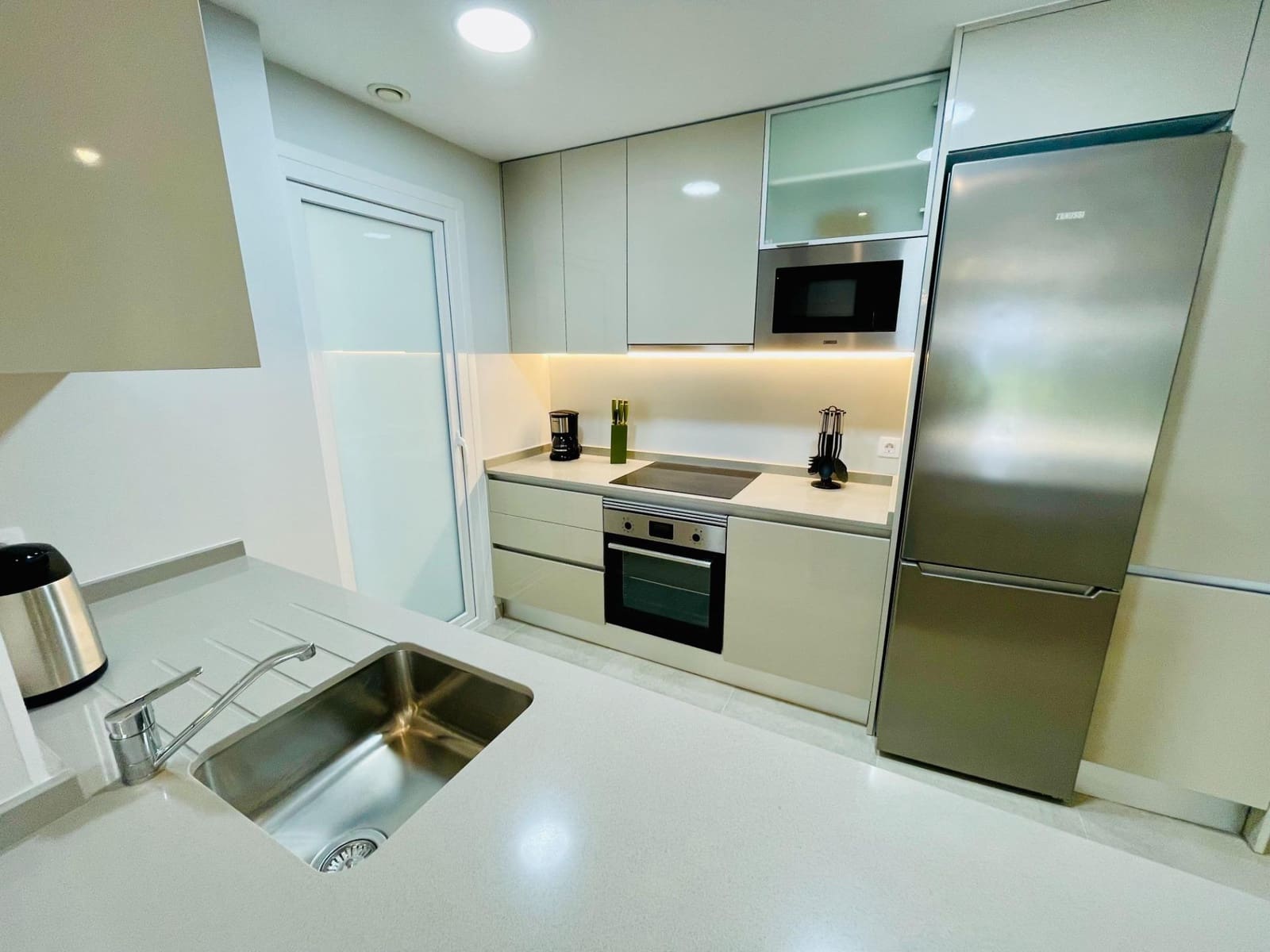 2 bedroom Apartment for sale in Orihuela Costa with pool garage - € 420,000 (Ref: 8519252)