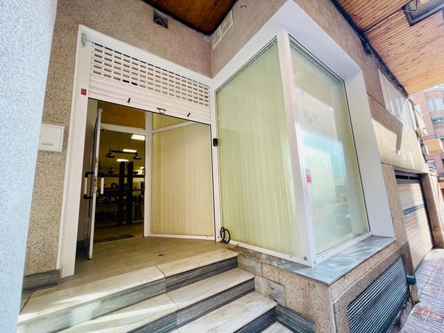 Local Comercial en Centro, Torrevieja en venta - 159.000 € (Ref: 8825266)