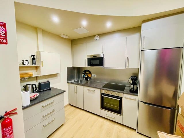 Commerciale in vendita in Centro, Torrevieja - 159.000 € (Rif: 8825266)