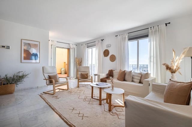 3 bedroom Penthouse for sale in Playa de los Locos, Torrevieja with pool garage - € 480,000 (Ref: 9312832)