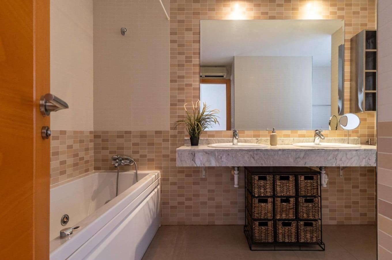 3 soverom Penthouse til salgs i Torrevieja med svømmebasseng garasje - € 480 000 (Ref: 9312832)