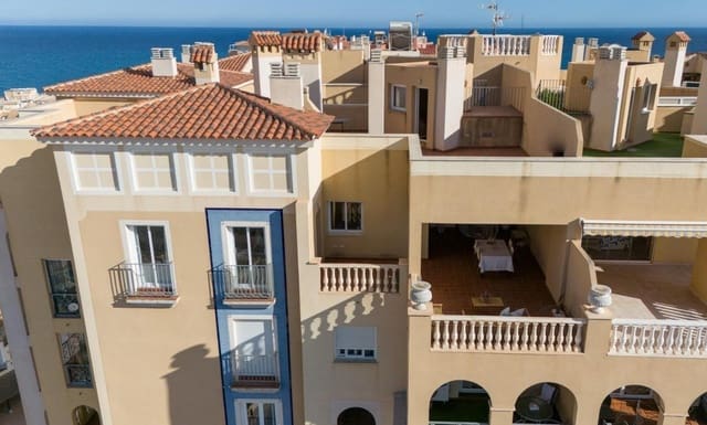 3 bedroom Penthouse for sale in Playa de los Locos, Torrevieja with pool garage - € 480,000 (Ref: 9312832)