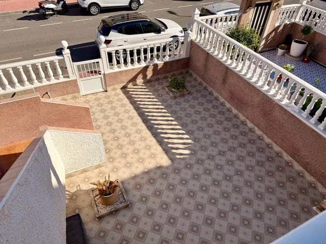 2 quarto Moradia em Banda para venda em Playa de los Náufragos, Torrevieja - 215 000 € (Ref: 9415886)