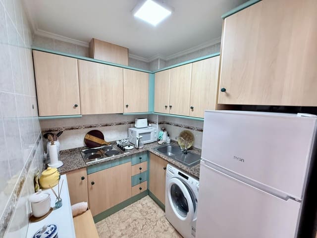 2 chambre Appartement à vendre à Avenida Habaneras - Curva de Palangre, Torrevieja avec piscine - 139 000 € (Ref: 9957956)
