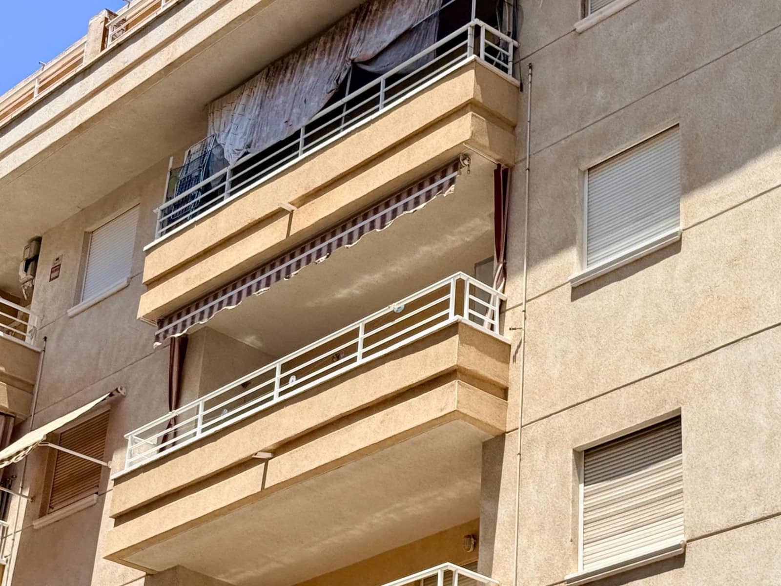 2 slaapkamer Appartement te koop in Torrevieja met zwembad - € 139.000 (Ref: 9957956)