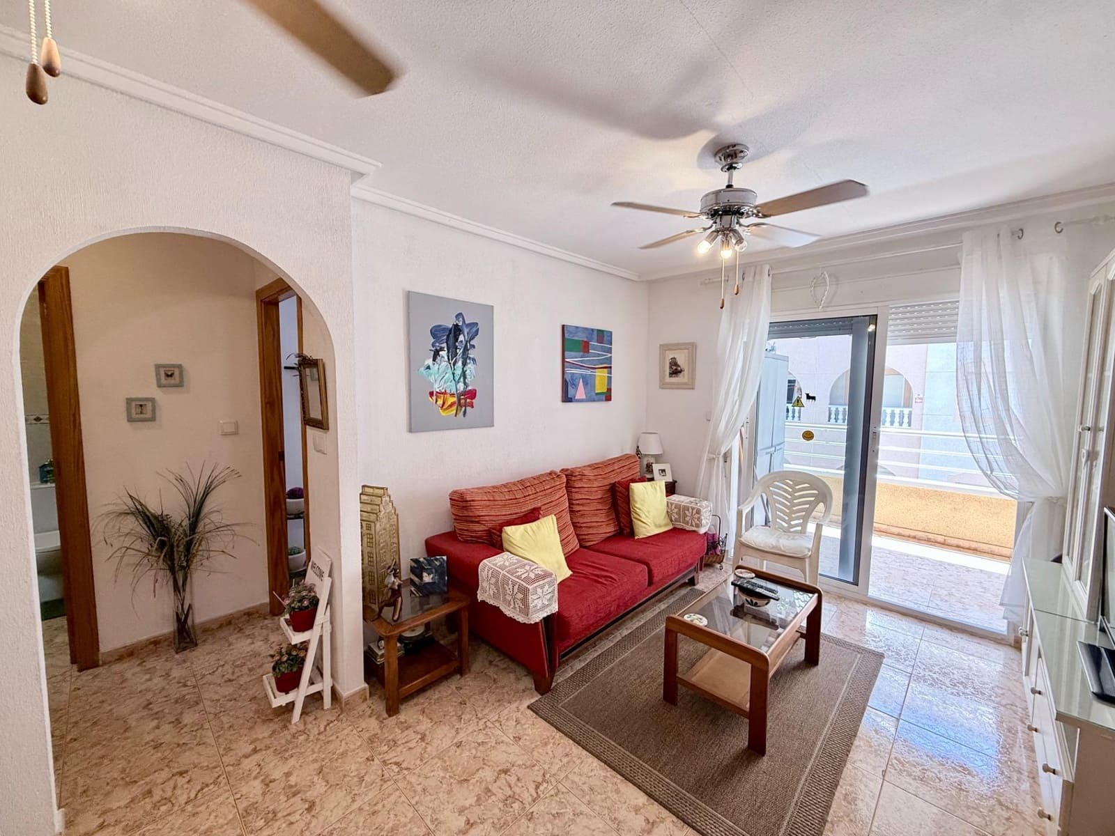 2 slaapkamer Appartement te koop in Torrevieja met zwembad - € 139.000 (Ref: 9957956)