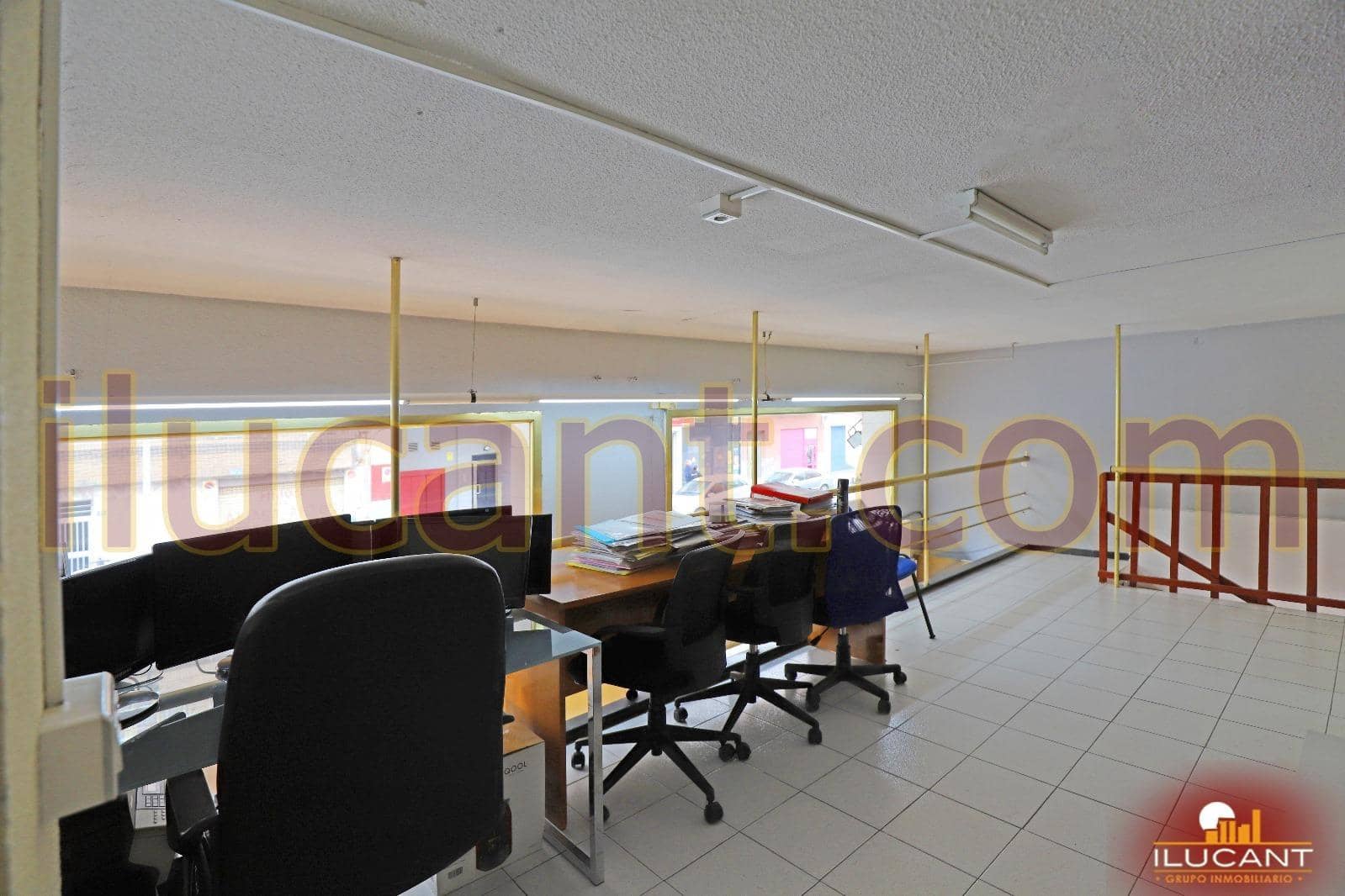 Erhverv til salg i Alicante by - € 99.000 (Ref: 9114666)