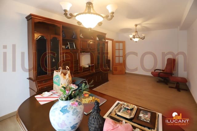 3 makuuhuone Asunto myytävänä paikassa Alicante kaupunki - 139 000 € (Ref: 9114668)