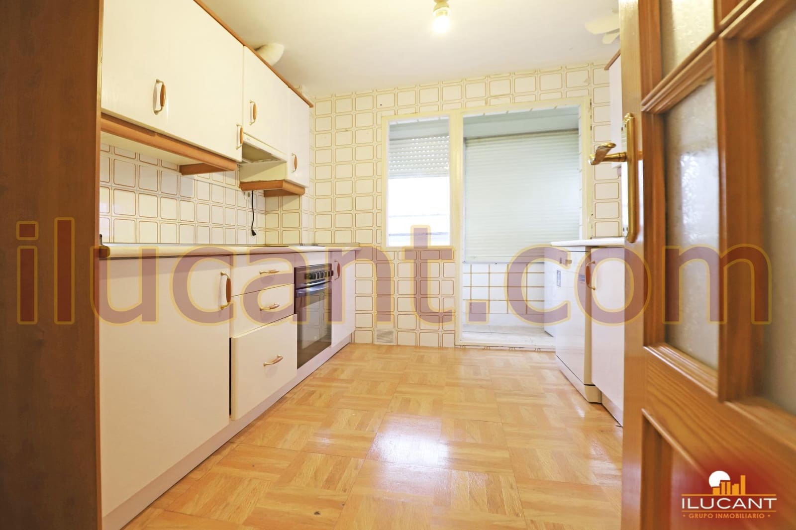 3 makuuhuone Asunto myytävänä paikassa Alicante kaupunki - 139 000 € (Ref: 9114668)