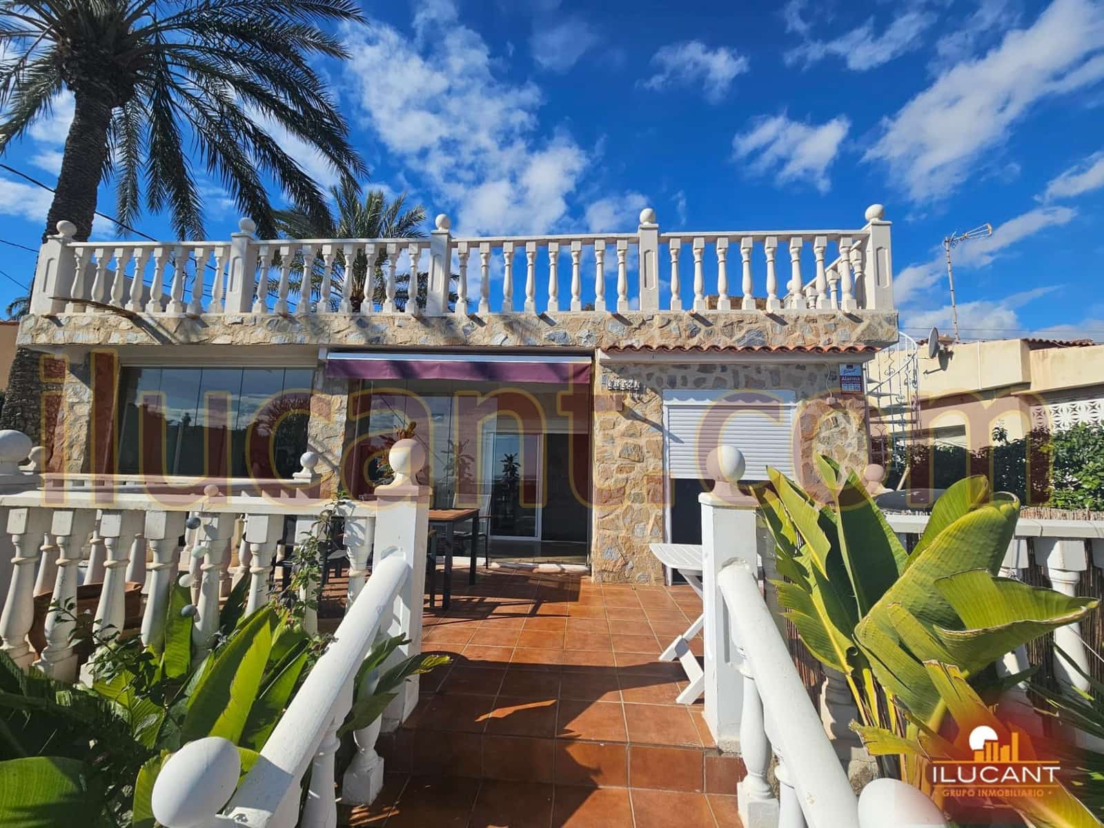 3 sovrum Villa till salu i El Campello - 475 000 € (Ref: 9114673)