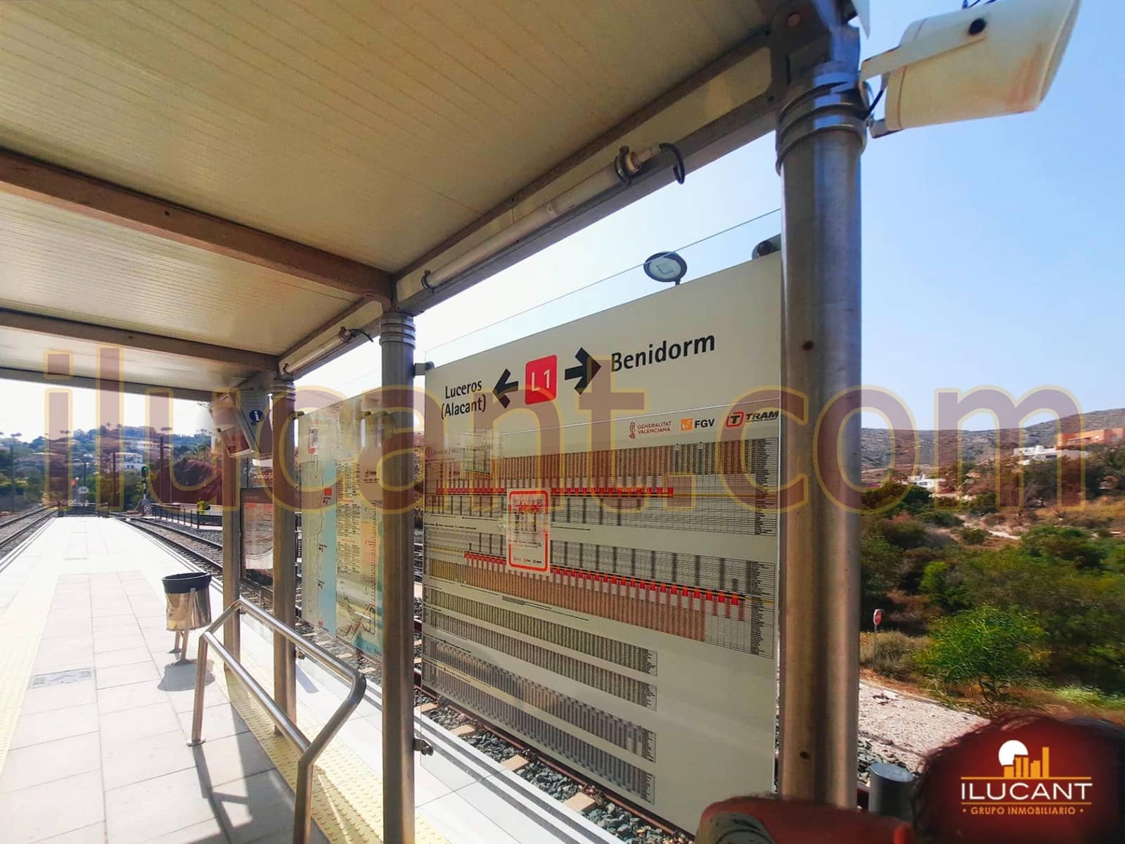 3 sovrum Villa till salu i El Campello - 475 000 € (Ref: 9114673)