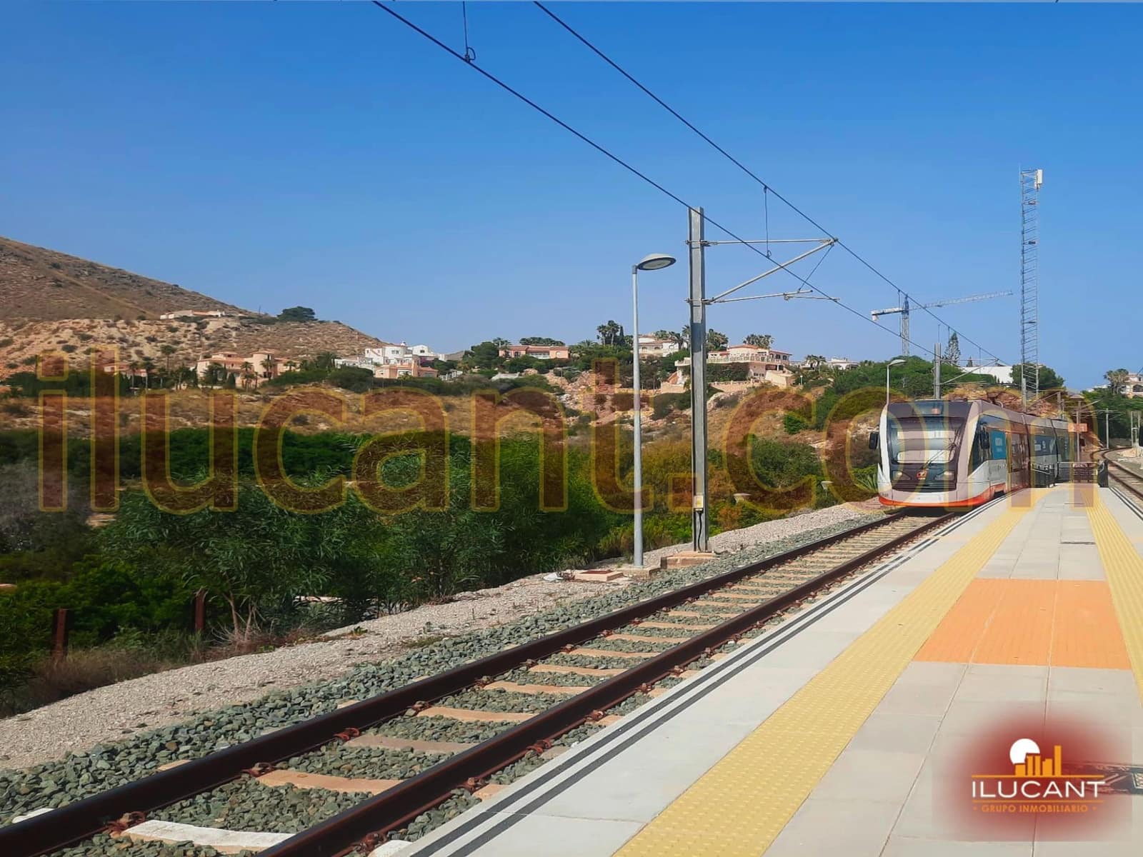 3 sovrum Villa till salu i El Campello - 475 000 € (Ref: 9114673)