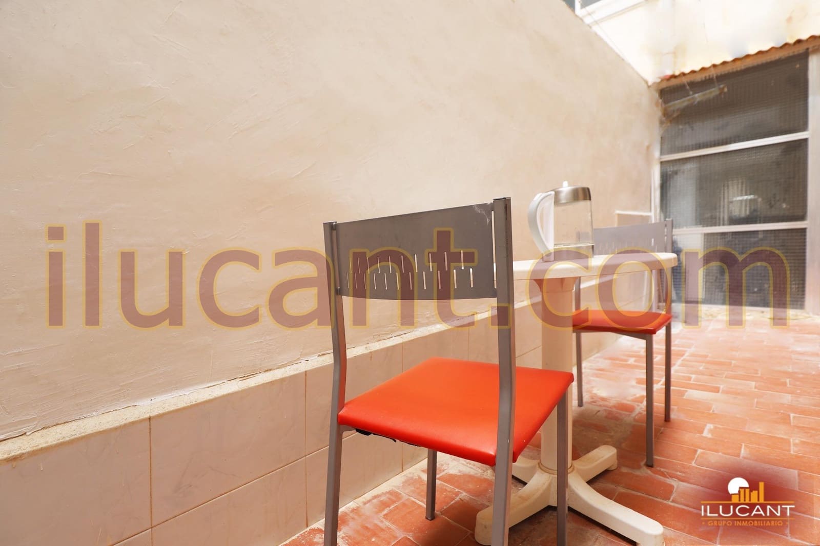 3 soveværelse Lejlighed til salg i Alicante by - € 165.000 (Ref: 9114679)