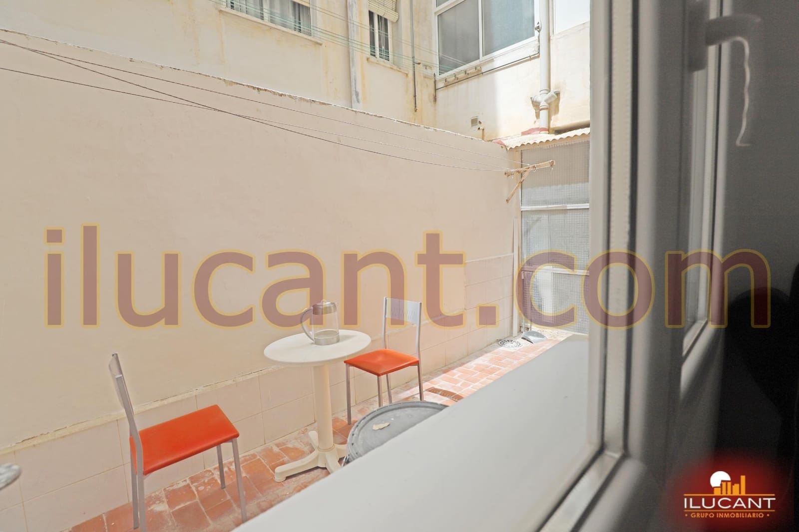 3 soveværelse Lejlighed til salg i Alicante by - € 165.000 (Ref: 9114679)