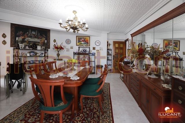 4 soveværelse Lejlighed til salg i San Blas, Alicante by - € 329.600 (Ref: 9114691)