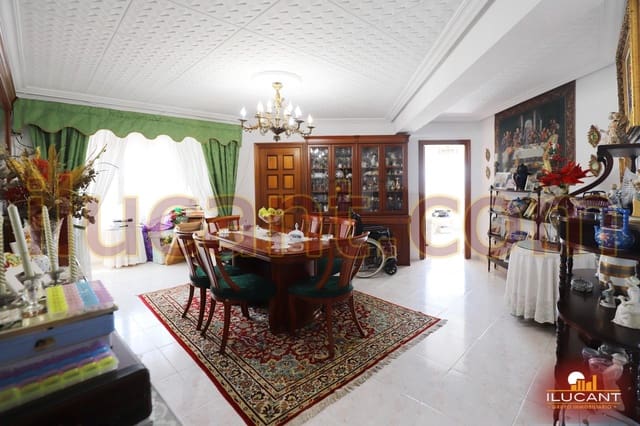 4 soveværelse Lejlighed til salg i San Blas, Alicante by - € 329.600 (Ref: 9114691)