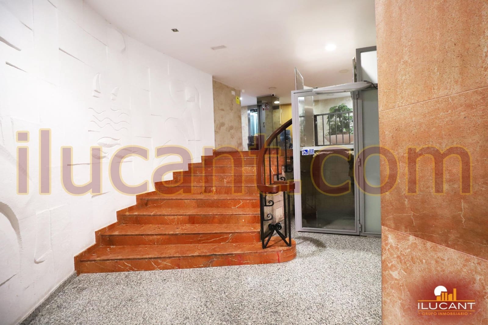 4 soveværelse Lejlighed til salg i Alicante by - € 329.600 (Ref: 9114691)